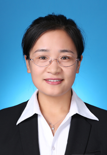 王莹老师-照片.jpg